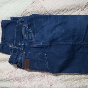 Wrangler 47 performance jean 44 x 34